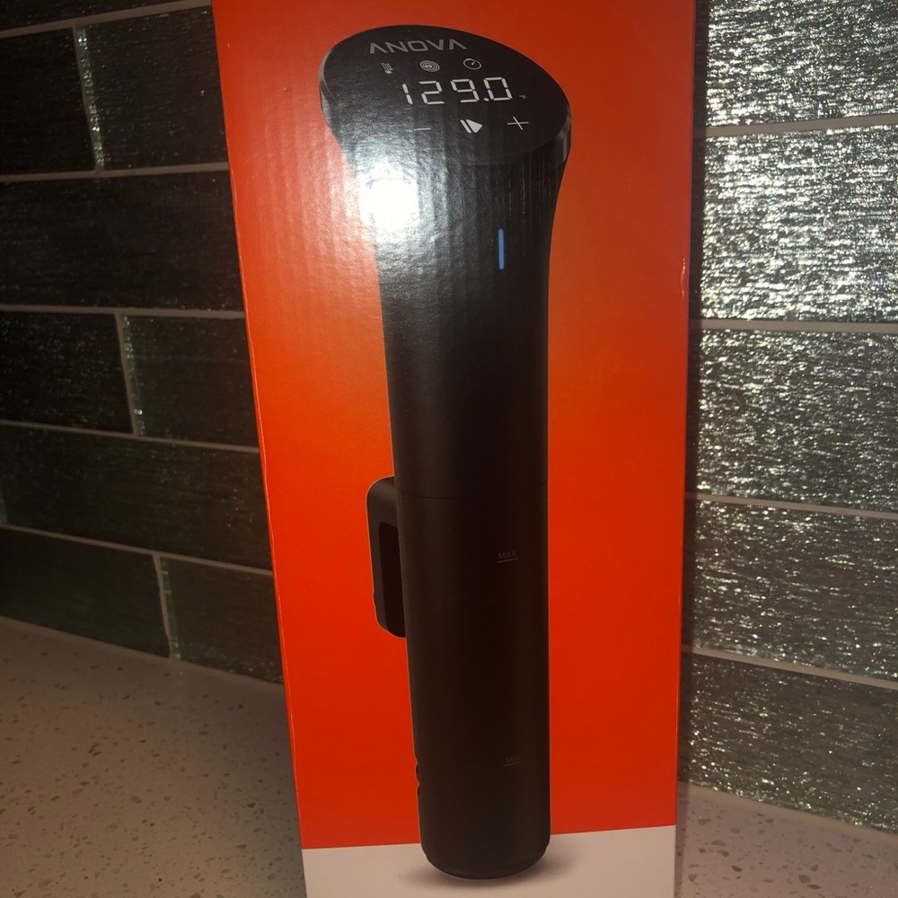 Anova Sous Vide Precision Cooker